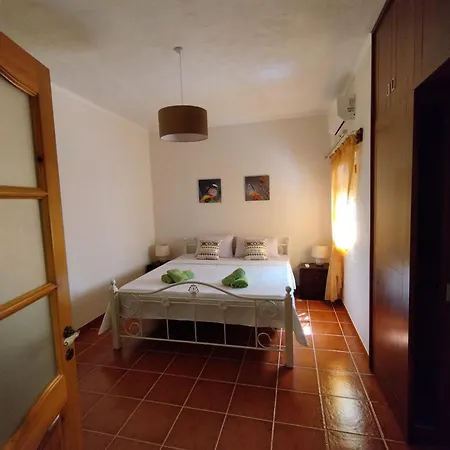 Apartamento 3 Bedrooms *