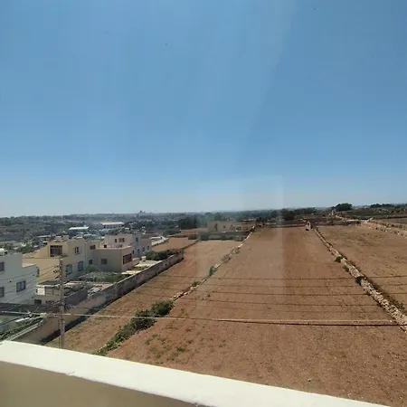 3 Bedrooms Apartamento