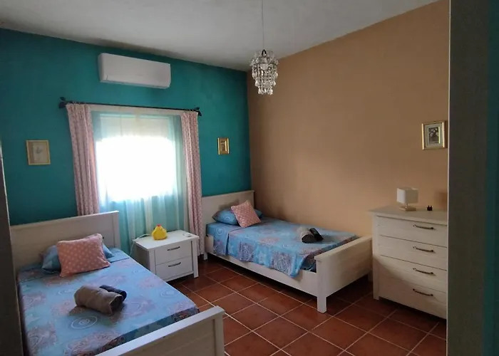 3 Bedrooms مارساسكالا